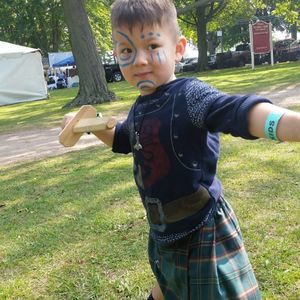 Meet your Posher, Nhung